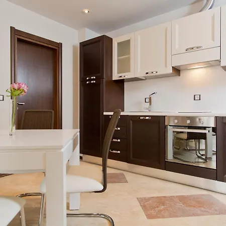 فندق Galeon & 5*