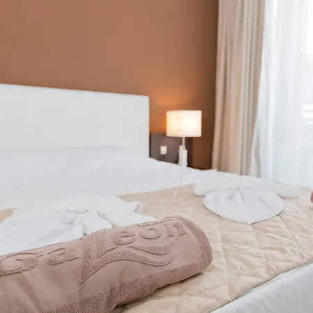 галеон резидънс и Хотел 5*