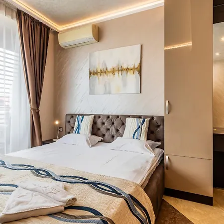 فندق Galeon & 5*