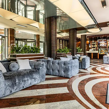 галеон резидънс и Хотел