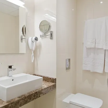 Hotel Galeon & 5*